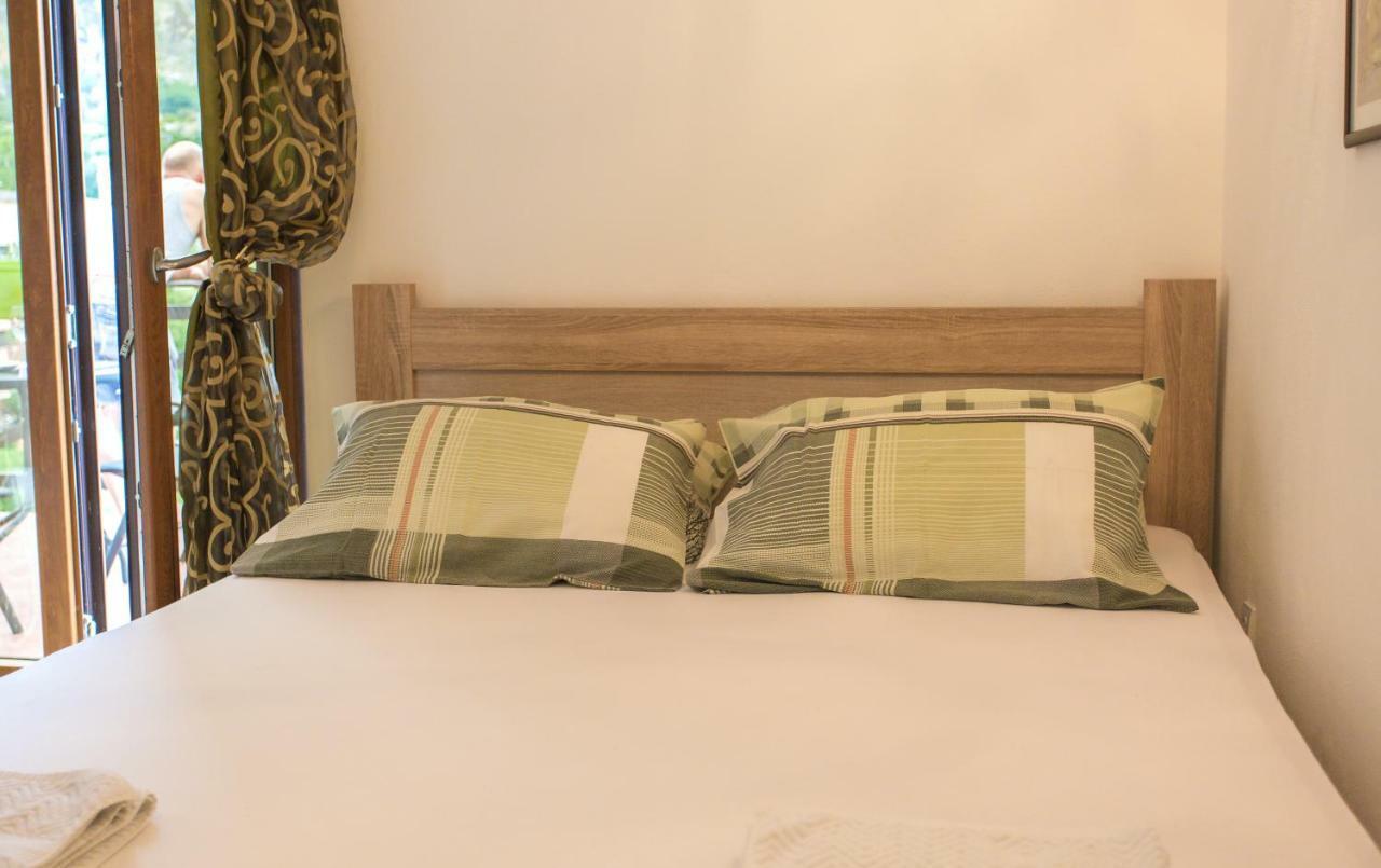 St Duke Apartment โกตอร์ ภายนอก รูปภาพ